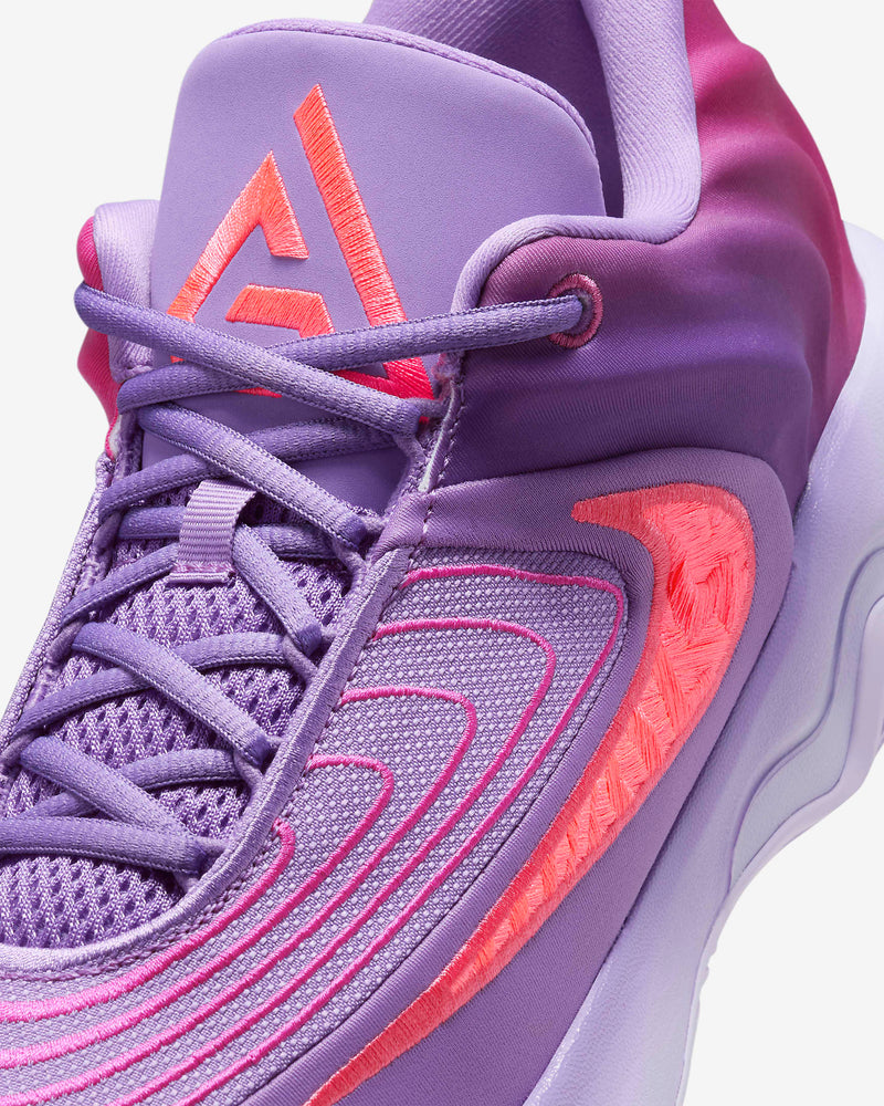 Giannis Immortality 4 "Black Raspberry"