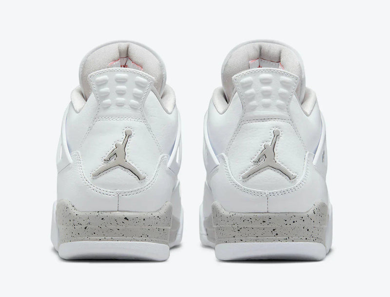 Jordan 4 “White Oreo”