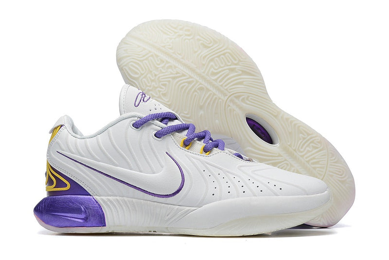 Nike LeBron 21 "Lakers