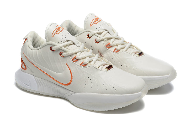 Nike LeBron 21 "Akoya"