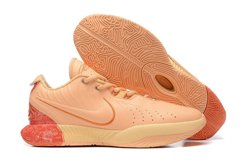 Nike LeBron 21 "Dragon Pearl