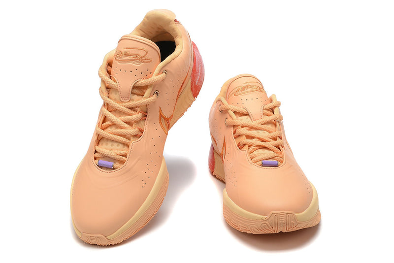 Nike LeBron 21 "Dragon Pearl