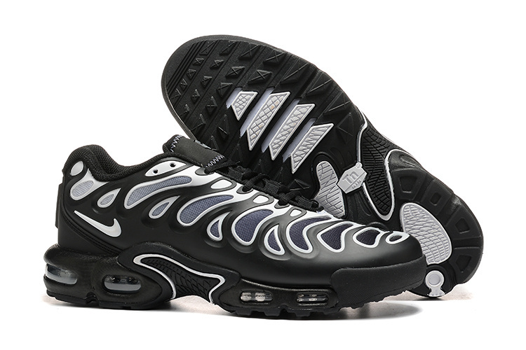 Air Max Plus Drift “Black White"