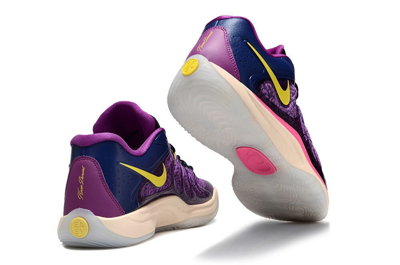 Nike KD 17 "Travell Ball"