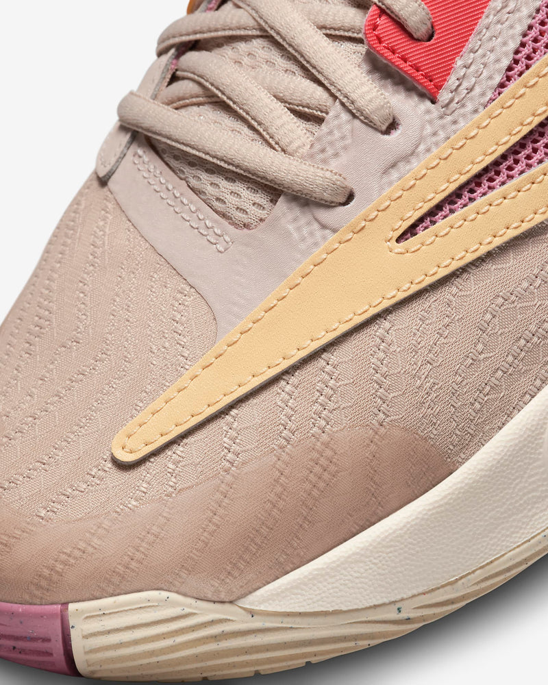 Giannis Immortality 3 "Pink"