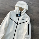 Nike Tech Fleece "Triple White" (Jaqueta)
