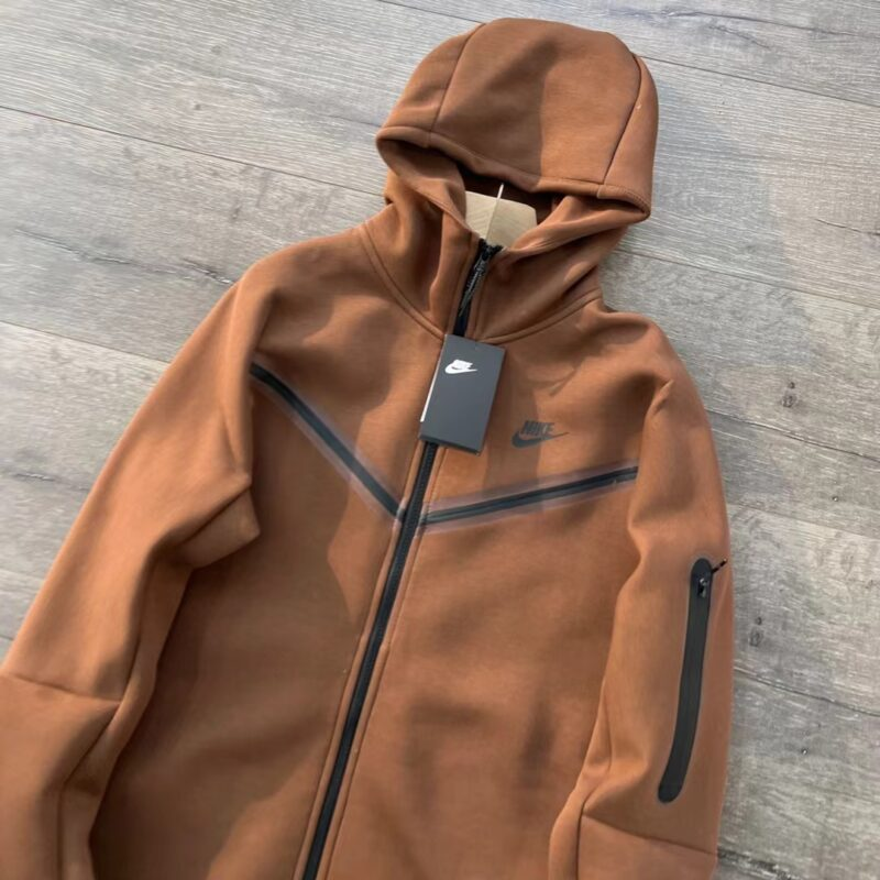 Nike Tech Fleece "Brown" (Jaqueta)